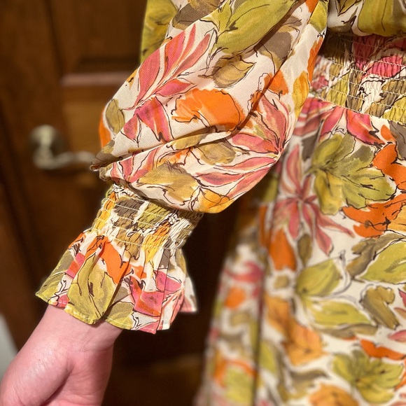 NWT Vince Camuto Floral Tiered Maxi Dress - Picture 3 of 9